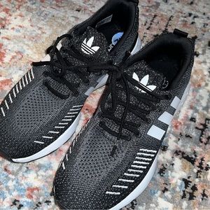Adidas women shoes